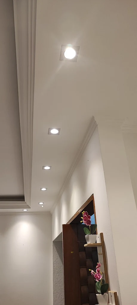 Substituição de Lâmpadas e Reatores LED