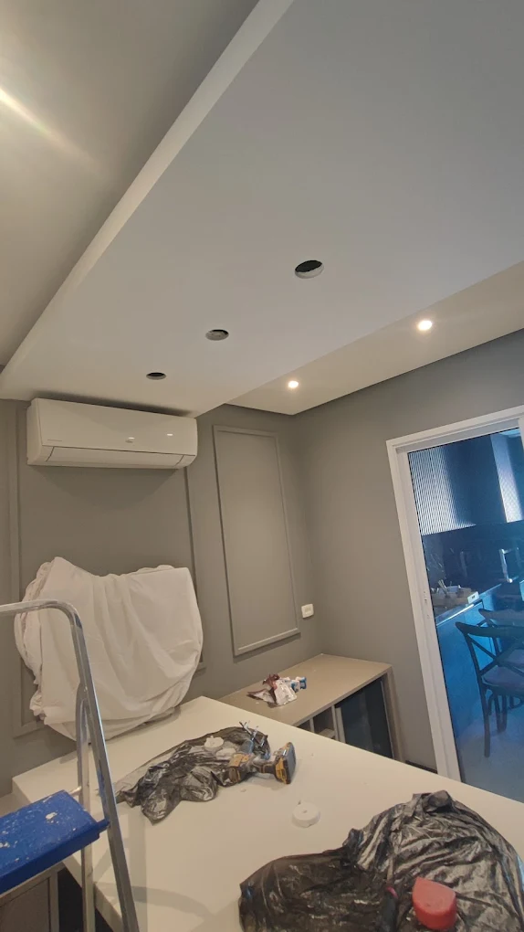 Instalação de Spots de Embutir em Forro de Gesso